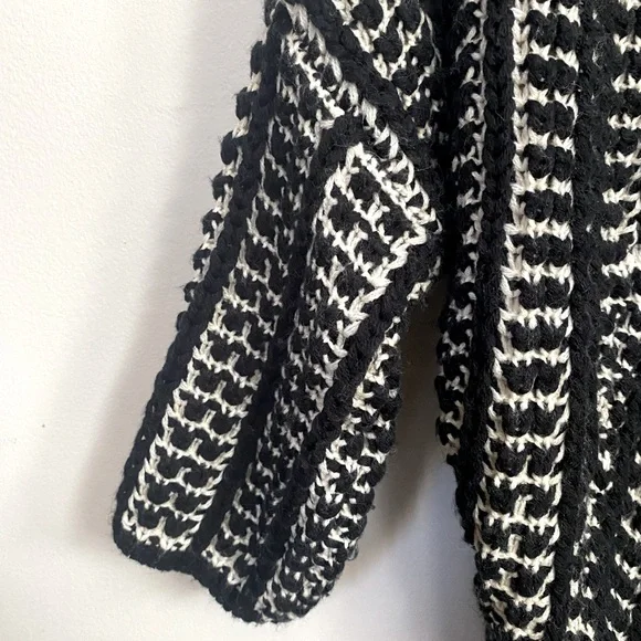 QED London Open Front Knit Cable Cardigan Size Large - Picture 4 of 9